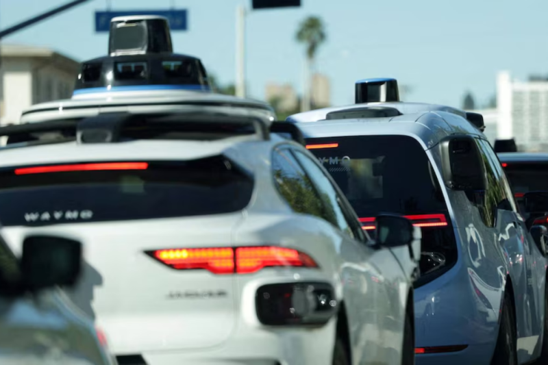 Waymo obtuvo USD 5.000 millones en financiamiento para acelerar la expansión de sus taxis autónomos