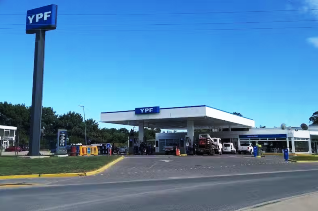 Pinamar y Mar del Plata, están entre las ciudades con la nafta más cara por tasas municipales